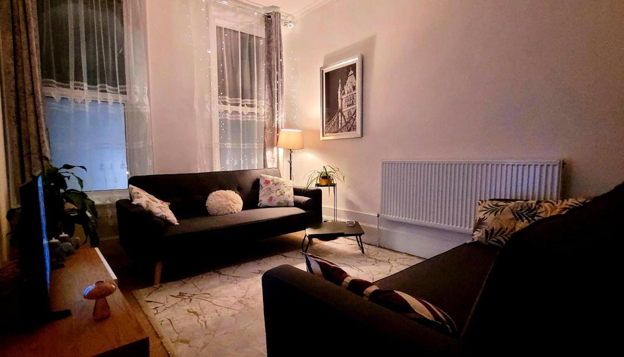 Stylish And Bright Flat In London N8 Turnpike Lane - Piccadilly Line Apartment Luaran gambar