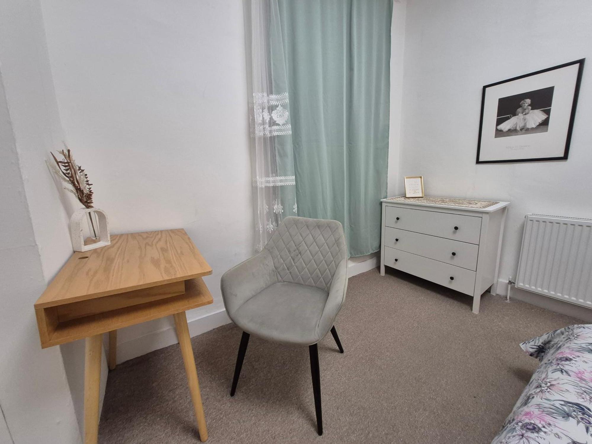 Stylish And Bright Flat In London N8 Turnpike Lane - Piccadilly Line Apartment Luaran gambar